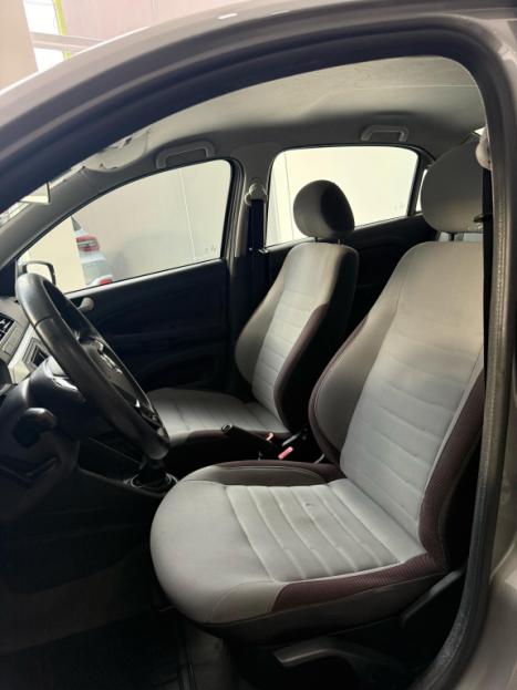 VOLKSWAGEN Voyage 1.6 4P FLEX HIGHLINE, Foto 10