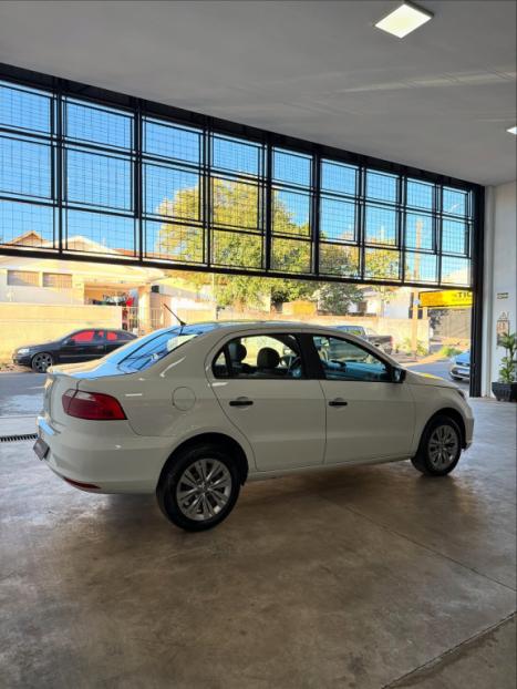 VOLKSWAGEN Voyage 1.6 4P FLEX, Foto 9