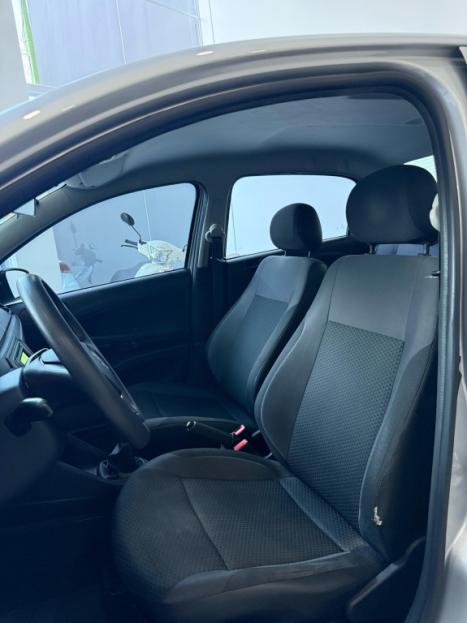 VOLKSWAGEN Voyage 1.0 4P TRENDLINE FLEX, Foto 4