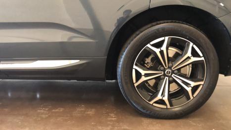 VOLVO XC60 2.0 16V 4P FLEX T8 RECHARGE HBRIDO INSCRIPTION EXPRESSION AWD TURBO GEARTRONIC AUTOMTICO, Foto 4