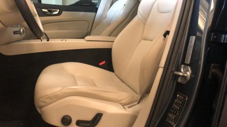 VOLVO XC60 2.0 16V 4P FLEX T8 RECHARGE HBRIDO INSCRIPTION EXPRESSION AWD TURBO GEARTRONIC AUTOMTICO, Foto 14