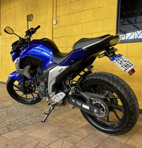 YAMAHA FZ 25 250 Fazer Flex , Foto 4