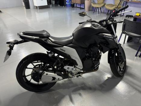 YAMAHA FZ 25 250 Fazer Flex , Foto 4