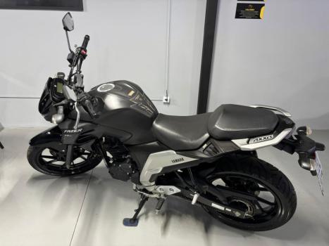 YAMAHA FZ 25 250 Fazer Flex , Foto 6