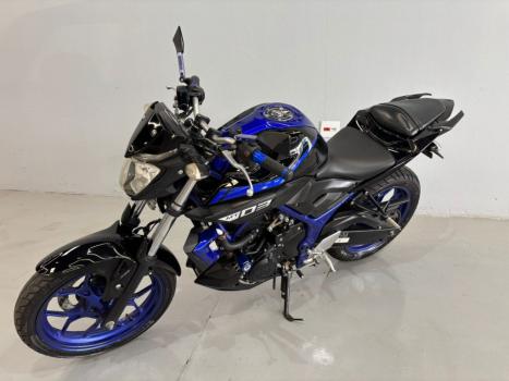 YAMAHA MT-03 300 ABS, Foto 1