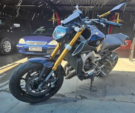 YAMAHA MT-09 850 ABS, Foto 7