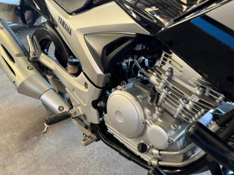 YAMAHA YS Fazer 250 LIMITED EDITION, Foto 5