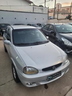 CHEVROLET Corsa Sedan 1.0 16V 4P