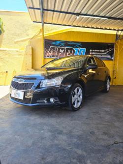 CHEVROLET Cruze Hatch 1.8 16V 4P LT SPORT FLEX AUTOMÁTICO CHEVROLET Cruze Hatch 1.8 16V 4P LT SPORT FLEX AUTOMÁTICO