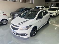 CHEVROLET Onix Hatch 1.4 4P FLEX EFFECT