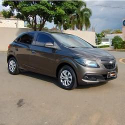 CHEVROLET Onix Hatch 1.0 4P FLEX LT
