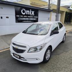 CHEVROLET Onix Hatch 1.0 4P FLEX LT