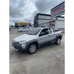FIAT Strada 1.8 16V FLEX ADVENTURE LOCKER CABINE ESTENDIDA