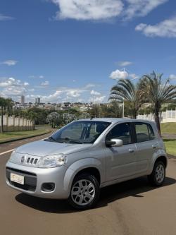 FIAT Uno 1.0 4P FLEX VIVACE
