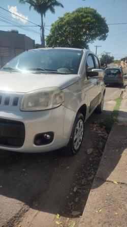 FIAT Uno 1.0 4P FLEX VIVACE