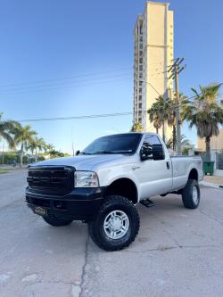 FORD F-250 3.9 XLT 4X4 CABINE SIMPLES DIESEL FORD F-250 3.9 XLT 4X4 CABINE SIMPLES DIESEL