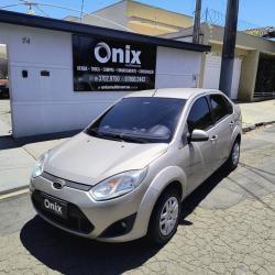 FORD Fiesta Sedan 1.6 4P CLASS FLEX FORD Fiesta Sedan 1.6 4P CLASS FLEX