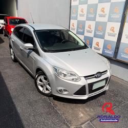 FORD Focus Hatch 1.6 16V 4P FLEX SE POWERSHIFT AUTOMÁTICO