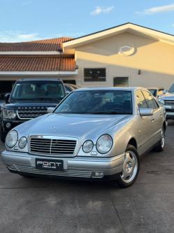MERCEDES-BENZ E 320 3.2 V6 4P AVANTGARDE AUTOM�TICO