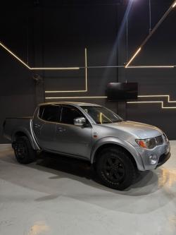 MITSUBISHI L 200 Savana 3.2 16V 4P 4X4 TURBO DIESEL INTECOOLER AUTOM�TICO