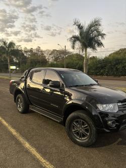 MITSUBISHI L 200 Triton 3.2 16V HPE 4X4 CABINE DUPLA TURBO DIESEL INTERCOOLER