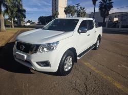 NISSAN Frontier 2.3 16V XE 4X4 CABINE DUPLA BI-TURBO DIESEL AUTOM�TICO