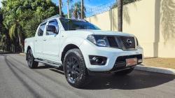 NISSAN Frontier 2.5 SL 4X4 TURBO DIESEL CABINE DUPLA AUTOM�TICO