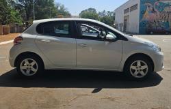 PEUGEOT 208 1.5 4P FLEX ACTIVE PEUGEOT 208 1.5 4P FLEX ACTIVE