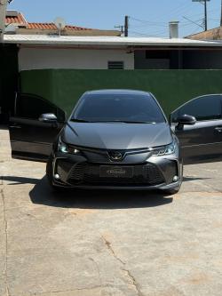 TOYOTA Corolla 1.6 16V 4P DX