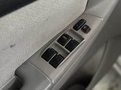 TOYOTA Corolla 1.6 16V 4P DX