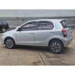 TOYOTA Etios Hatch 1.5 16V 4P FLEX PLATINUM