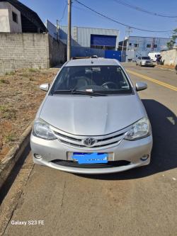 TOYOTA Etios Hatch 1.3 16V 4P FLEX X