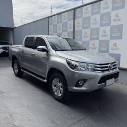 TOYOTA Hilux Caminhonete 2.7 16V 4P SRV CABINE DUPLA