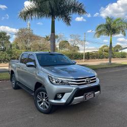 TOYOTA Hilux Caminhonete 2.8 16V SRX 4X4 TURBO DIESEL CABINE DUPLA AUTOM�TICO