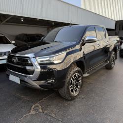 TOYOTA Hilux Caminhonete 2.8 16V SRX 4X4 TURBO DIESEL CABINE DUPLA AUTOM�TICO