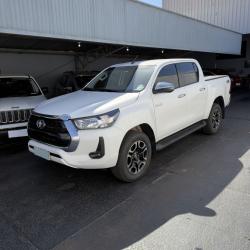 TOYOTA Hilux Caminhonete 2.8 16V SRV 4X4 DIESEL CABINE DUPLA AUTOM�TICO