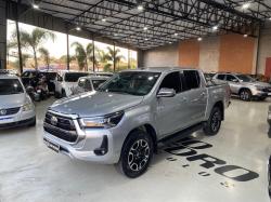 TOYOTA Hilux Caminhonete 2.8 16V SRX 4X4 TURBO DIESEL CABINE DUPLA AUTOM�TICO