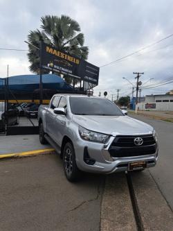 TOYOTA Hilux Caminhonete 2.7 16V 4P SR CABINE DUPLA