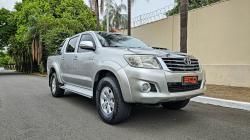 TOYOTA Hilux Caminhonete 3.0 16V 4P 4X4 SRV TURBO DIESEL CABINE DUPLA AUTOMÁTICO