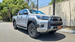 TOYOTA Hilux Caminhonete 2.8 16V SRX CONQUEST 4X4 TURBO DIESEL CABINE DUPLA AUTOMÁTICO
