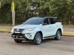 TOYOTA Hilux SW4 2.8 16V 4P SRX 4X4 7 LUGARES TURBO DIESEL AUTOM�TICO
