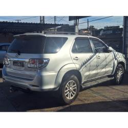 TOYOTA Hilux SW4 3.0 16V 4P SRV 4X4 7 LUGARES TURBO DIESEL AUTOM�TICO