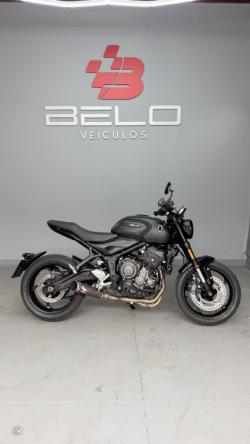 TRIUMPH Trident 660 