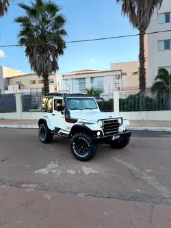 TROLLER T4 2.8 MWM TURBO DIESEL CAPOTA RIGIDA