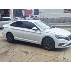 VOLKSWAGEN Jetta 1.4 4P 250 TSI TURBO COMFORTLINE AUTOM�TICO