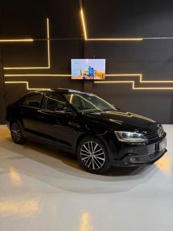 VOLKSWAGEN Jetta 2.0 4P COMFORTLINE TIPTRONIC AUTOM�TICO