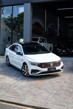 VOLKSWAGEN Jetta 2.0 4P 350 TSI GLI AUTOM�TICO DSG