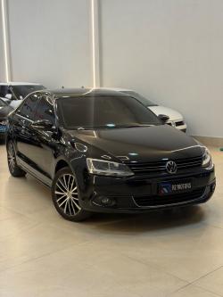 VOLKSWAGEN Jetta 2.0 4P TSI HIGHLINE 200 CV AUTOM�TICO