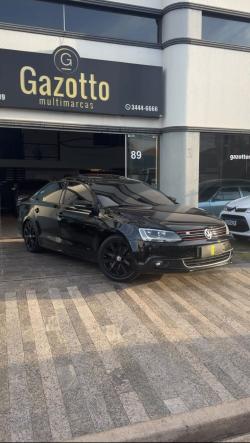 VOLKSWAGEN Jetta 2.0 4P FLEX COMFORTLINE TIPTRONIC AUTOM�TICO