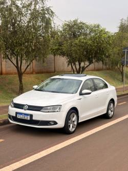 VOLKSWAGEN Jetta 2.0 4P TSI HIGHLINE 211 CV AUTOMÁTICO